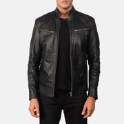 Men's Mack أسود جاكيت بايكر جلد رجالي in Black Goatskin Leather - Front Profile View &amp; Tailored Silhouette | Buy Online