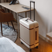 Medium Suitcase Zuna نسائي – alternate product view 2