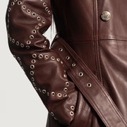 Close-Up Detail of Notch &amp; Button &amp; Waist belt Hardware on Women's Missoni عنابي معطف ترنش جلد نسائي