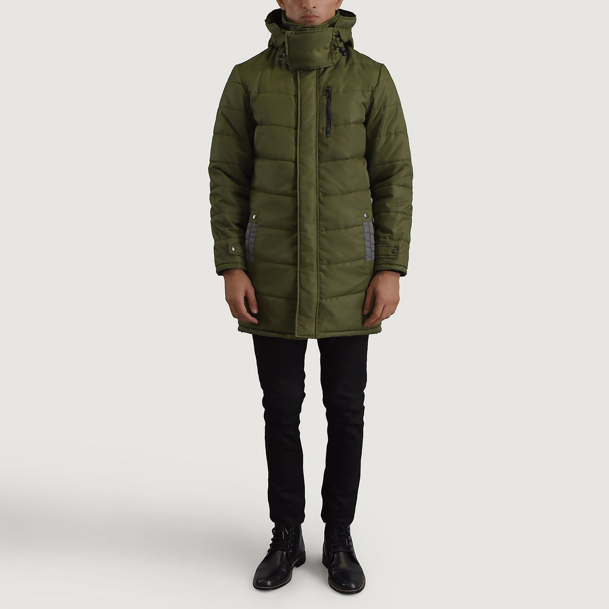 
Moore أخضر Hooded Parka رجالي - عرض جانبي يوضح قَصّة الأكمام المريحة