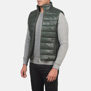 
Green Sheepskin leather Vest - عرض خلفي يوضح تفصيل الأكتاف المتقن والحاشية النظيفة