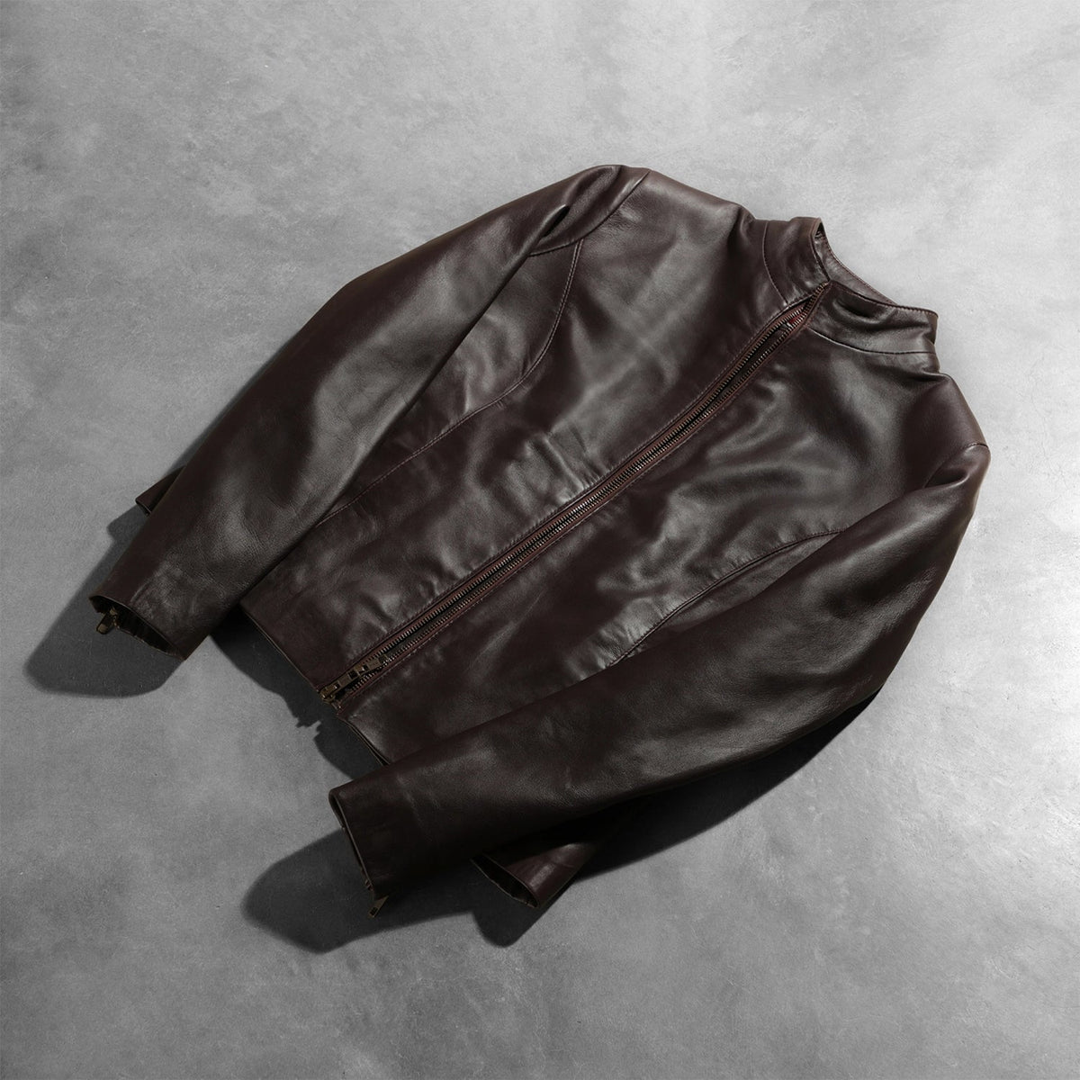 
Rumella جاكيت بايكر جلد طبيعي نسائي - Natural Daylight Drape