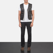 Men's Safari بني صديري جلد رجالي - Lateral Side Profile View Showing Sleeve Cut &amp; Athletic Taper Fit