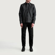 
تفاصيل مقربة of Shirt & Buttons Hardware on Scout Tumbled أسود Leather Shirt رجالي