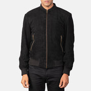 Close-Up Detail of Varsity &amp; Zipper Hardware on Men's Shane أسود Suede جاكيت بومبر جلد رجالي