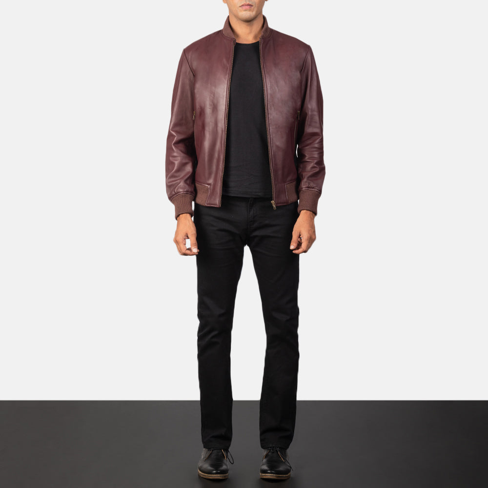Men's Shane عنابي جاكيت بومبر جلد رجالي - Lateral Side Profile View Showing Sleeve Cut &amp; Athletic Taper Fit