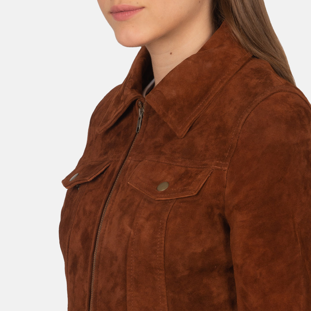 
Suzy Brown Suede Trucker Jacket - عرض جانبي يوضح قَصّة الأكمام المريحة