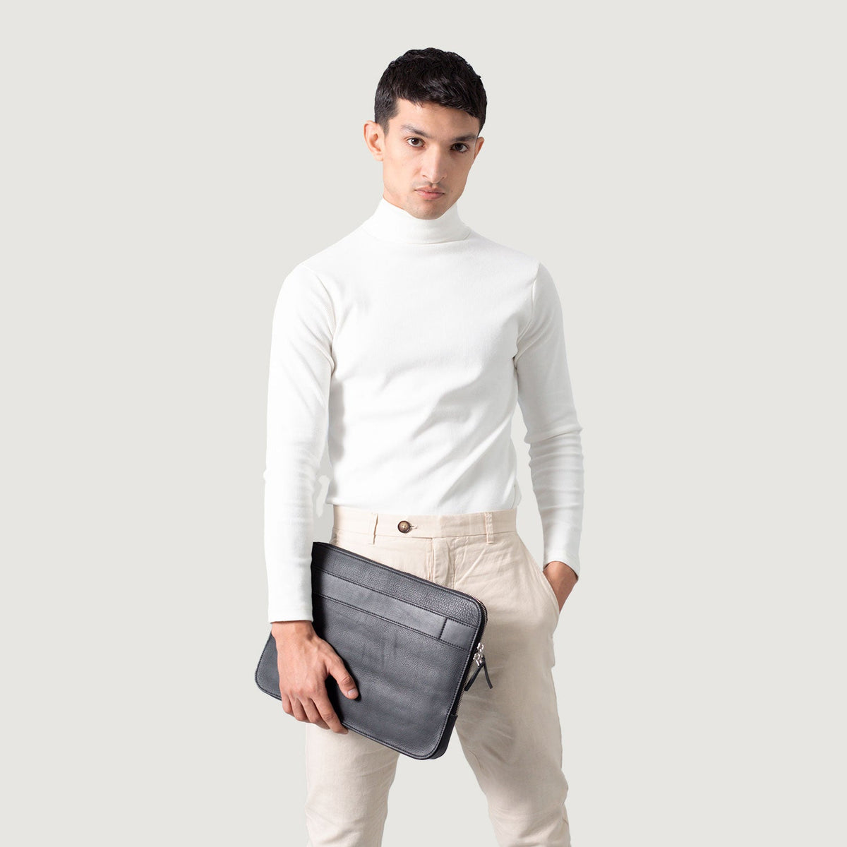 
The Baxter Leather Laptop Sleeve نسائي نسائي – alternate product view 9