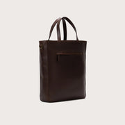 
The Poet Vintage Brown Leather Tote Bag For Men & Women - عرض جانبي يوضح عمق الحقيبة وسعة التخزين