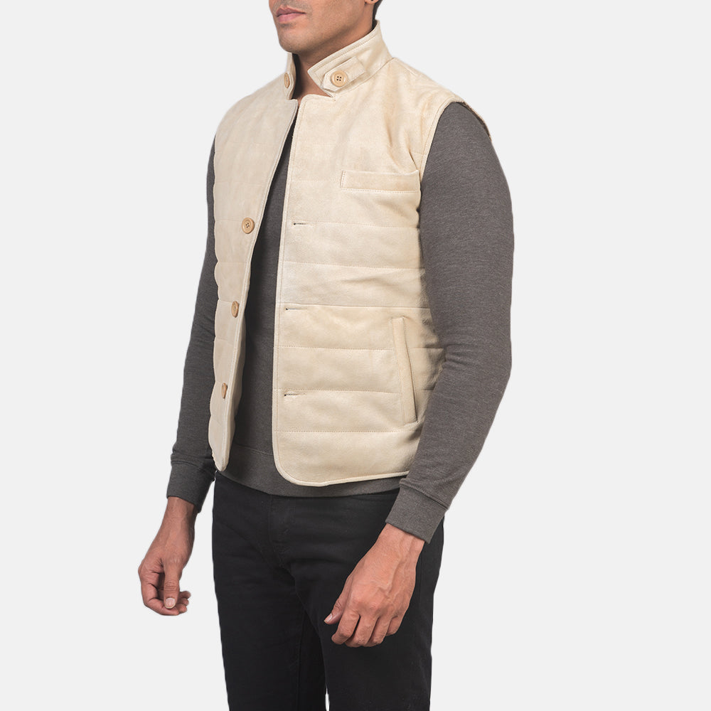 
Off-White Goatskin Suede Leather Vest - عرض خلفي يوضح تفصيل الأكتاف المتقن والحاشية النظيفة