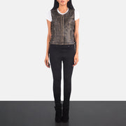 
Vanda Distressed بني Leather Biker Vest نسائي - عرض جانبي يوضح قَصّة الأكمام المريحة