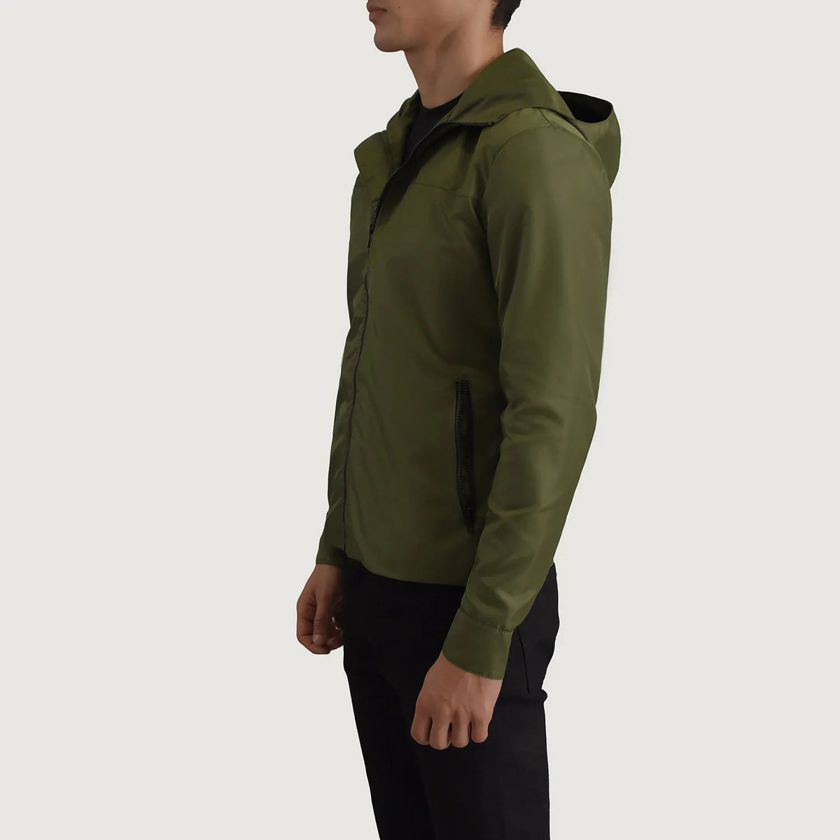 
Green Full-Grain Leather Hooded Jacket - عرض خلفي يوضح تفصيل الأكتاف المتقن والحاشية النظيفة