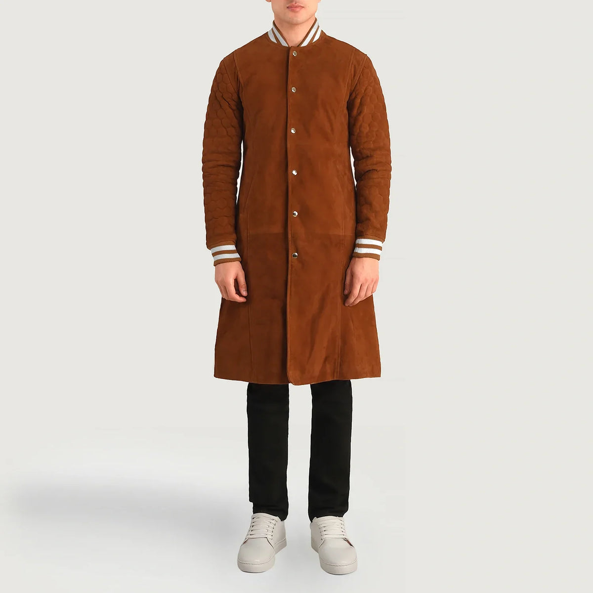 Wilde بني Suede Varsity معطف جلد رجالي - Lateral Side Profile View Showing Sleeve Cut &amp; Athletic Taper Fit